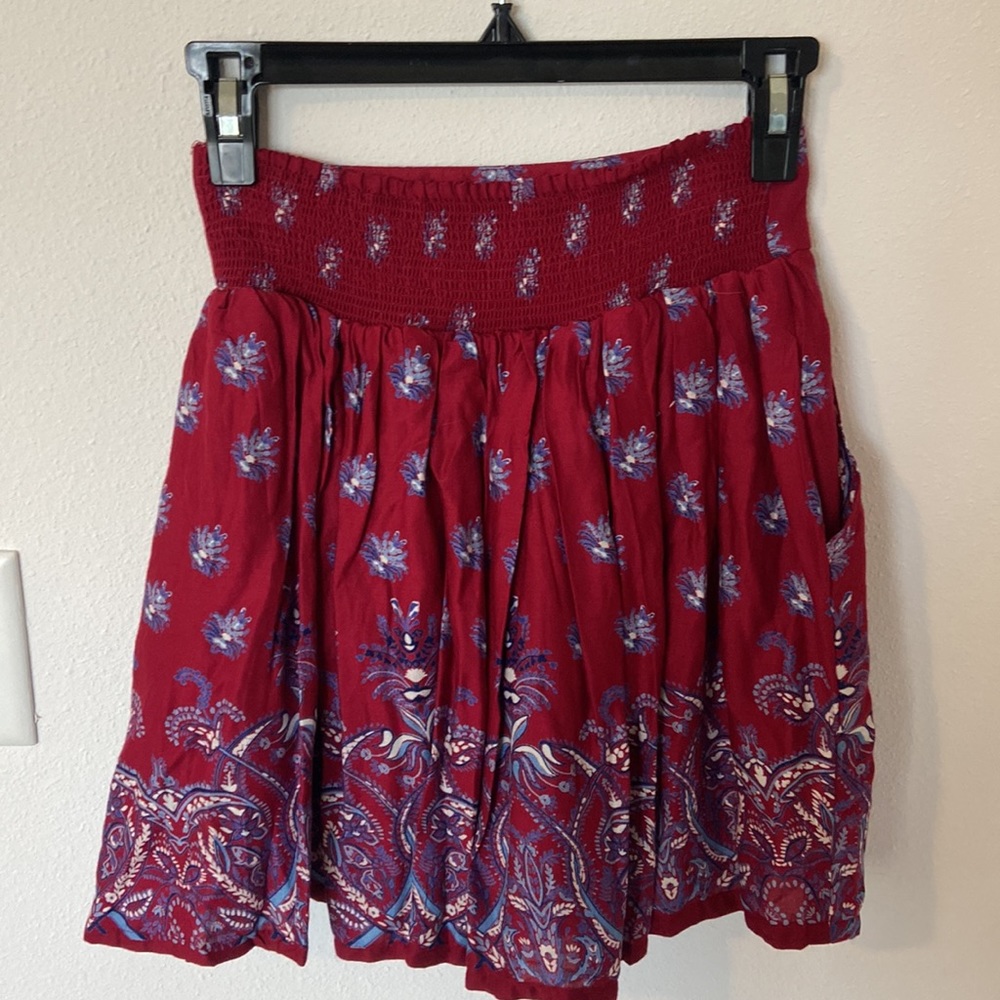 Patterned skirt - Picture 2 of 4